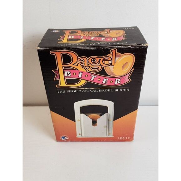 Bagel Biter, Vintage Kitchen Tool with Original Box - Picture 1 of 7